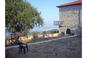 Albānija Privát Kaninë, Eksterjers